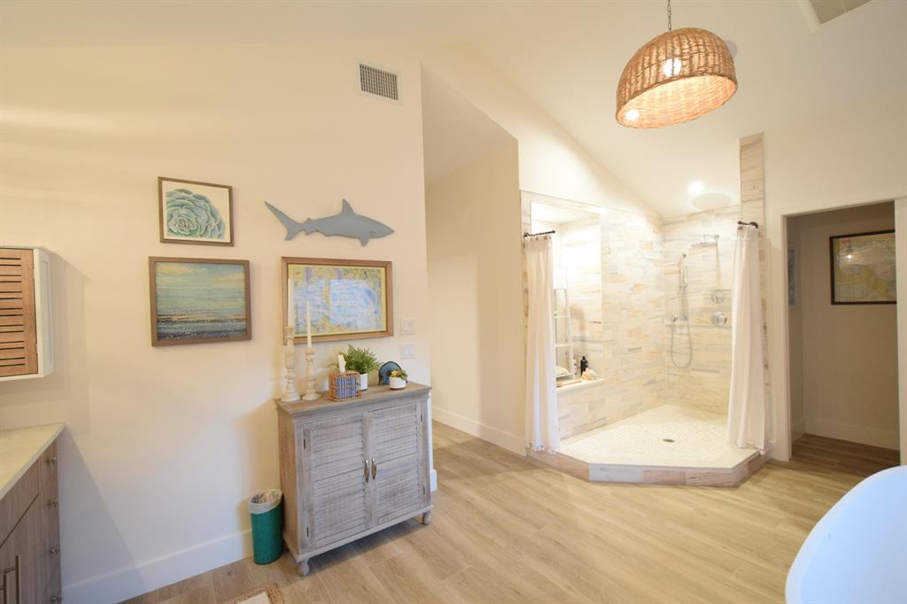 JUPITER ISLAND - Residential