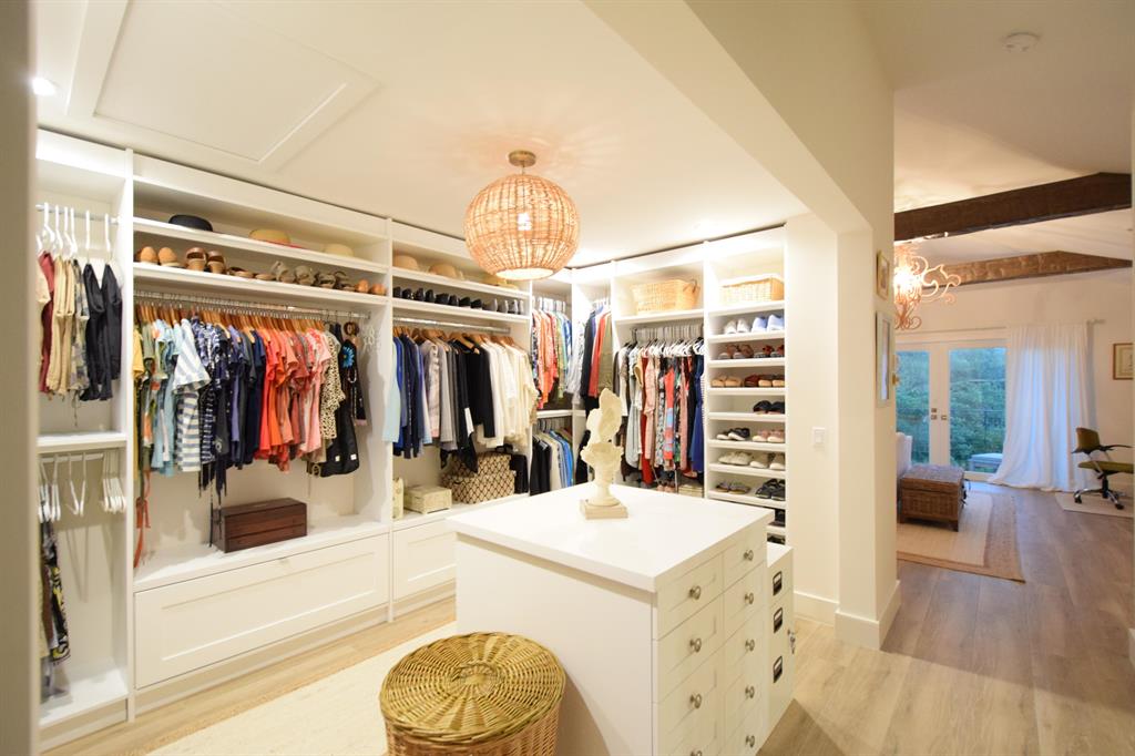 JUPITER ISLAND - Residential