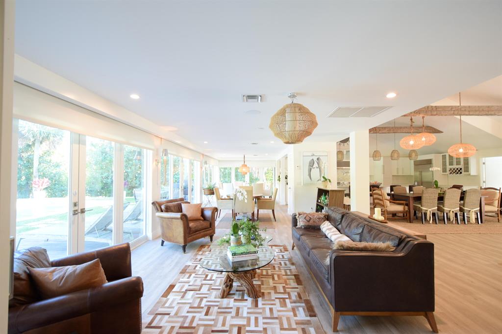 JUPITER ISLAND - Residential