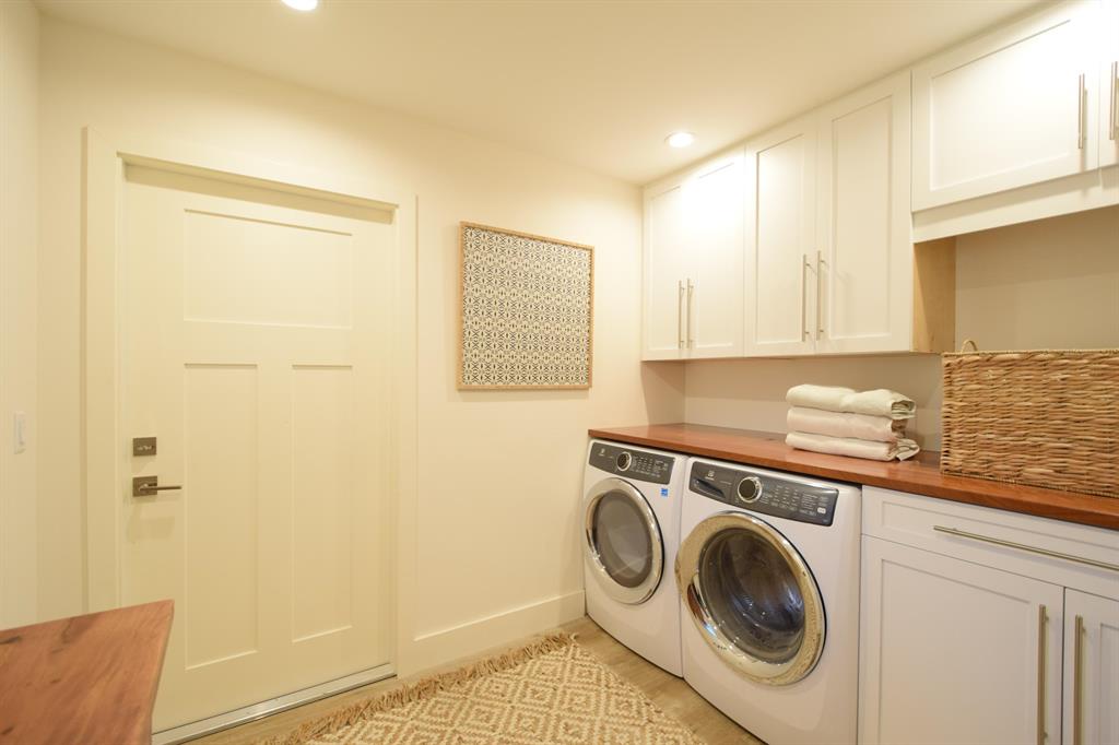 JUPITER ISLAND - Residential