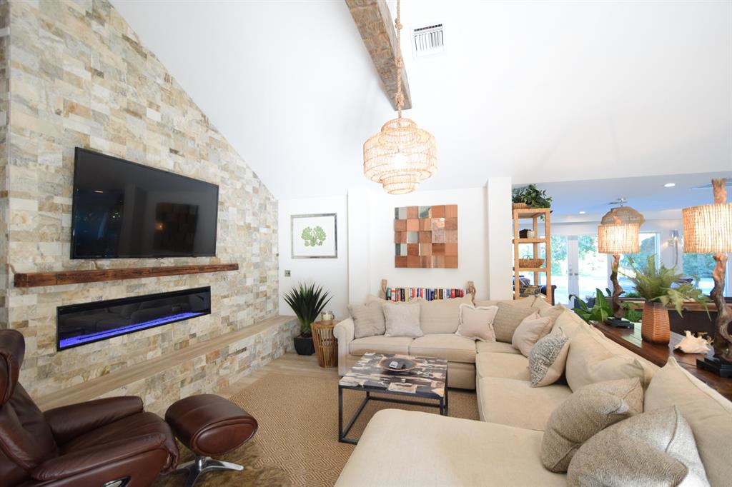 JUPITER ISLAND - Residential