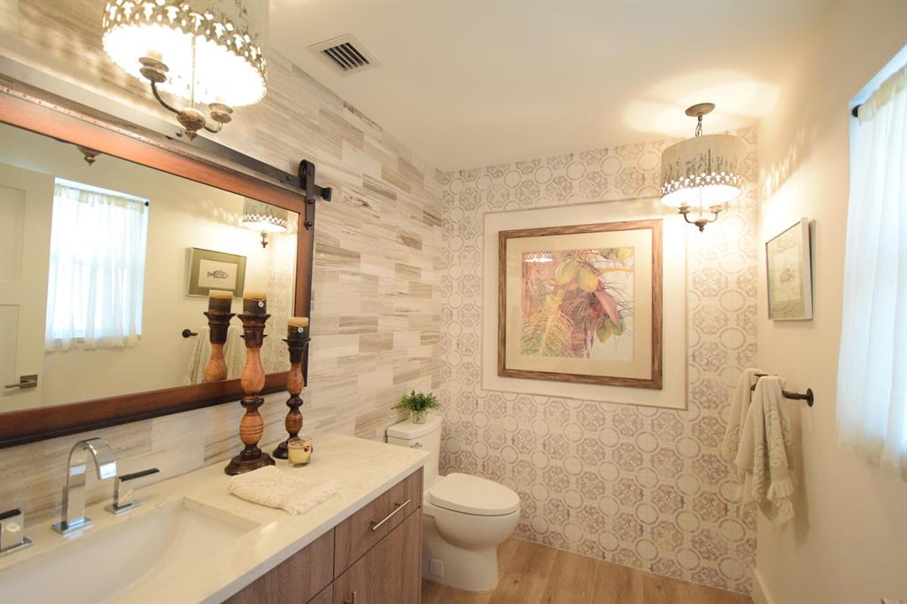 JUPITER ISLAND - Residential