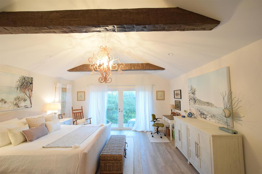 JUPITER ISLAND - Residential