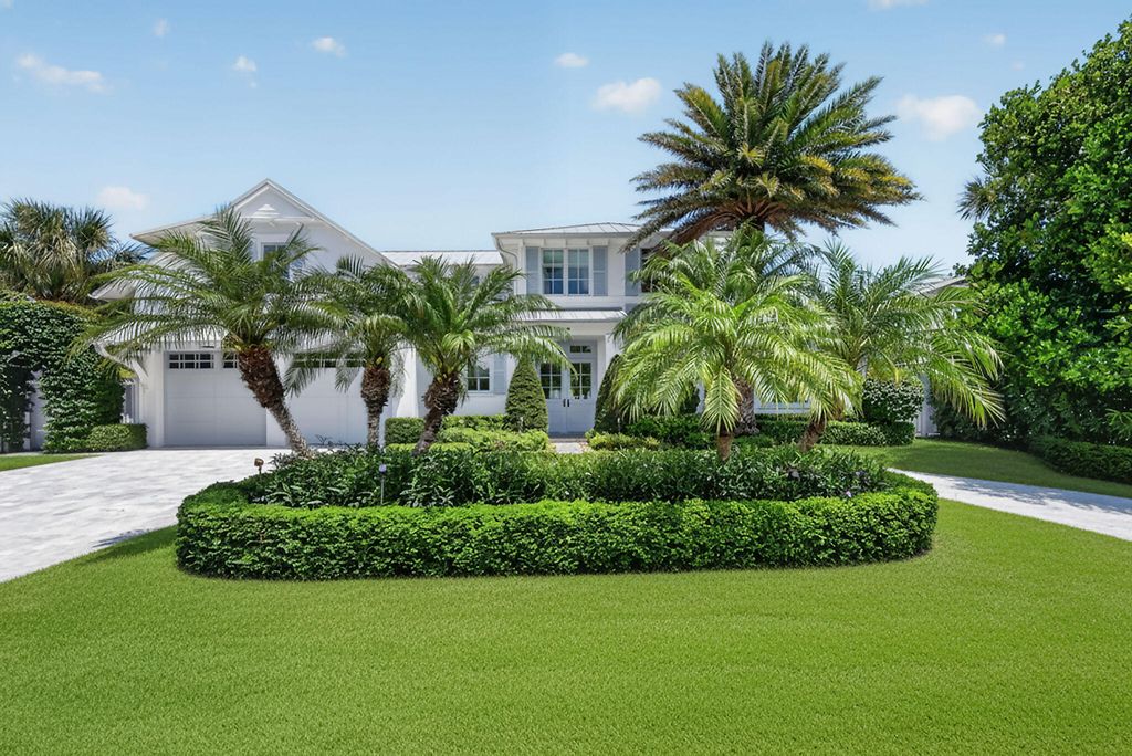 Photo of 59 Colony Road, Jupiter Inlet Colony, FL 33469 (MLS # B26025115)