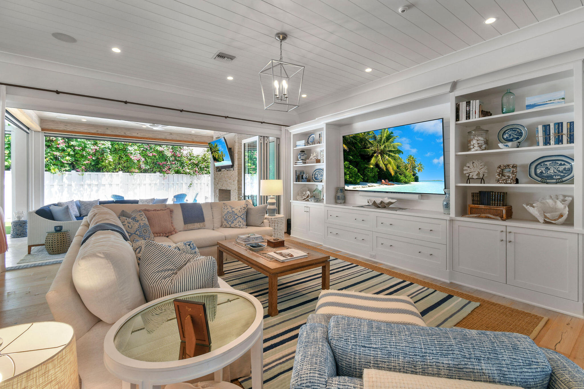 JUPITER INLET BEACH COLONY - Residential