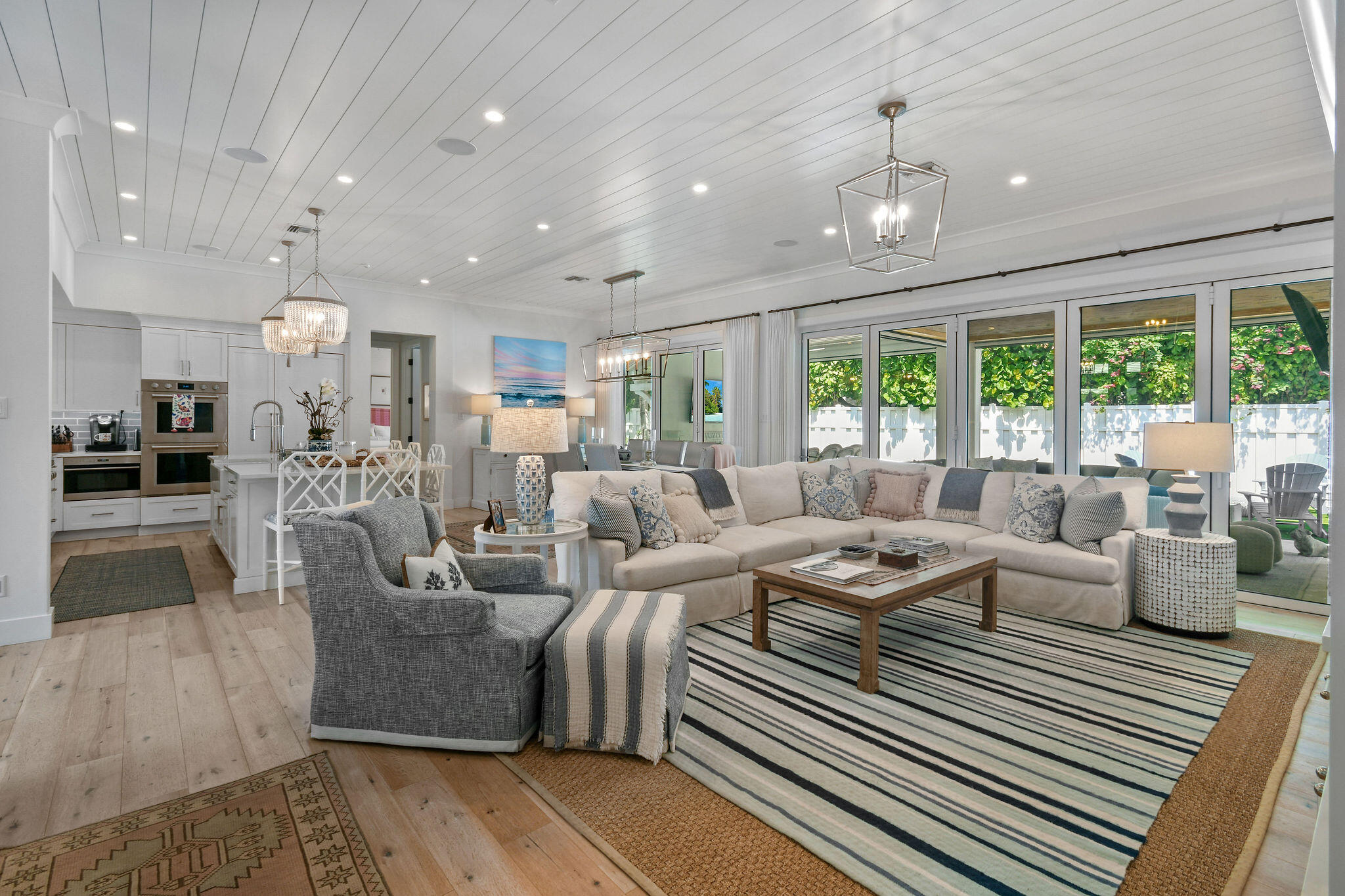 JUPITER INLET BEACH COLONY - Residential
