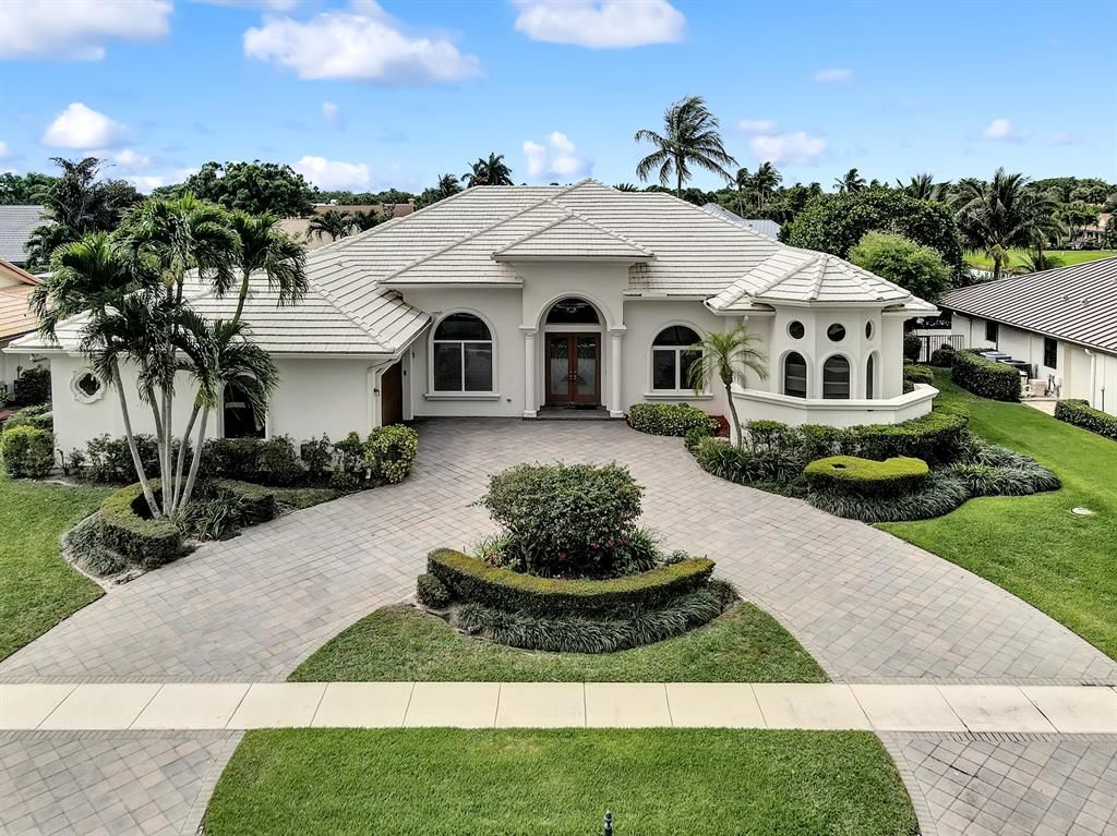 Photo of 3878 Live Oak Boulevard, Delray Beach, FL 33445 (MLS # R10791285)