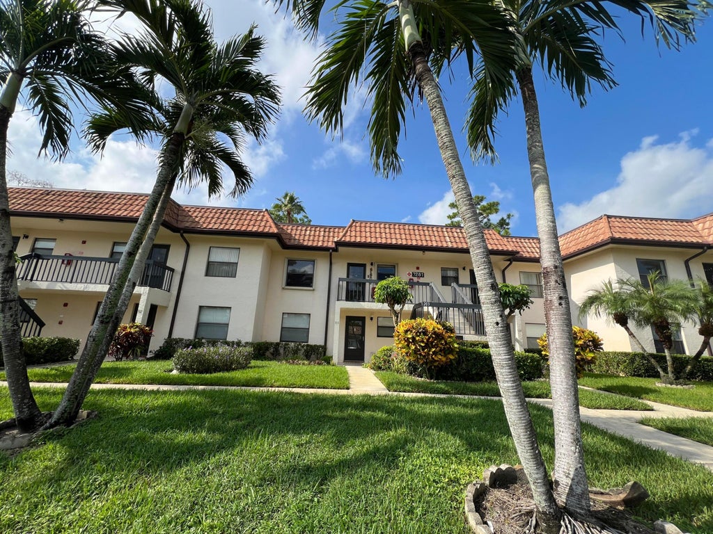 Photo of 7281 Golf Colony Court #203, Lake Worth, FL 33467 (MLS # B26086220)