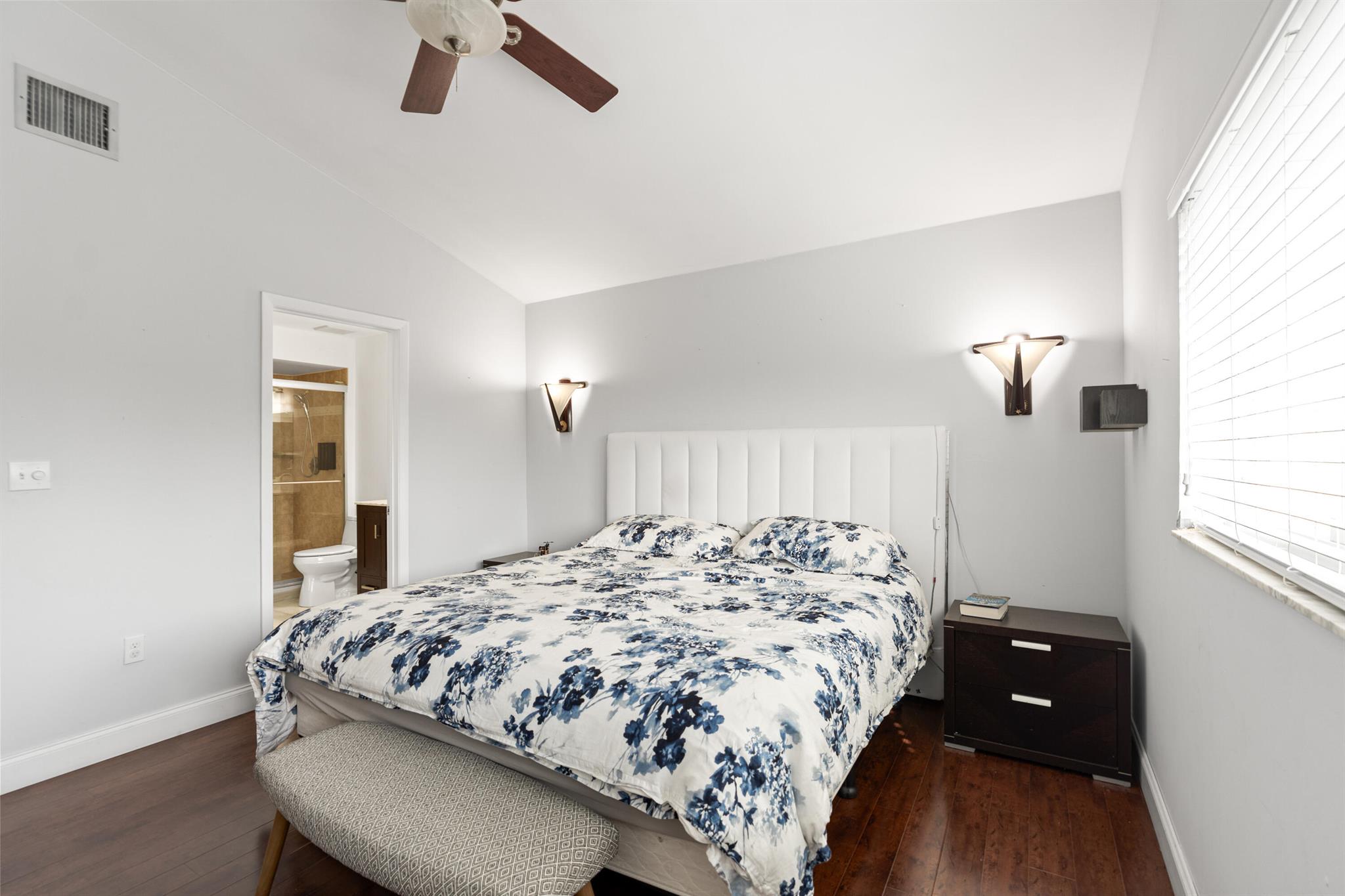 FLAMINGO VILLAS - Residential Lease