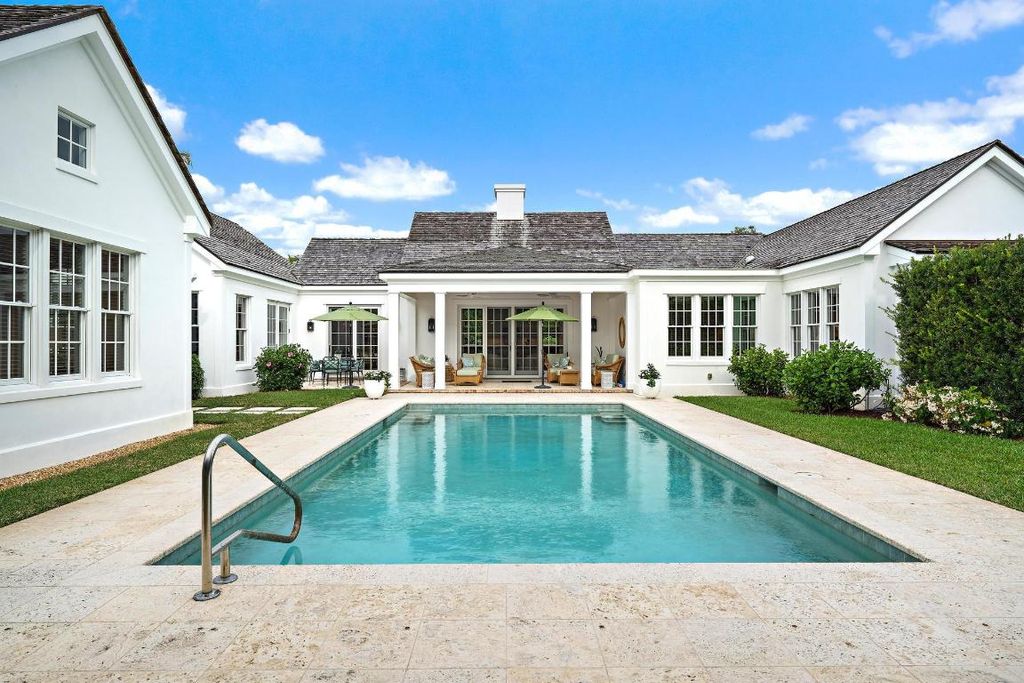 Photo of 11726 SE Laurel Lane, Hobe Sound, FL 33455 (MLS # R11156214)