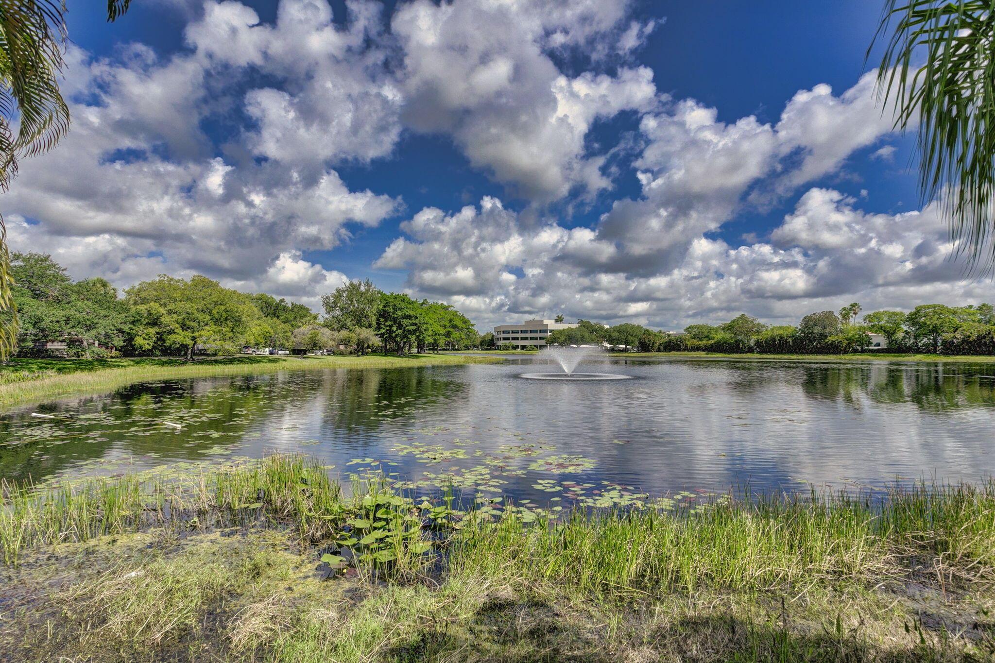 GLENWOOD TWNHS - Residential