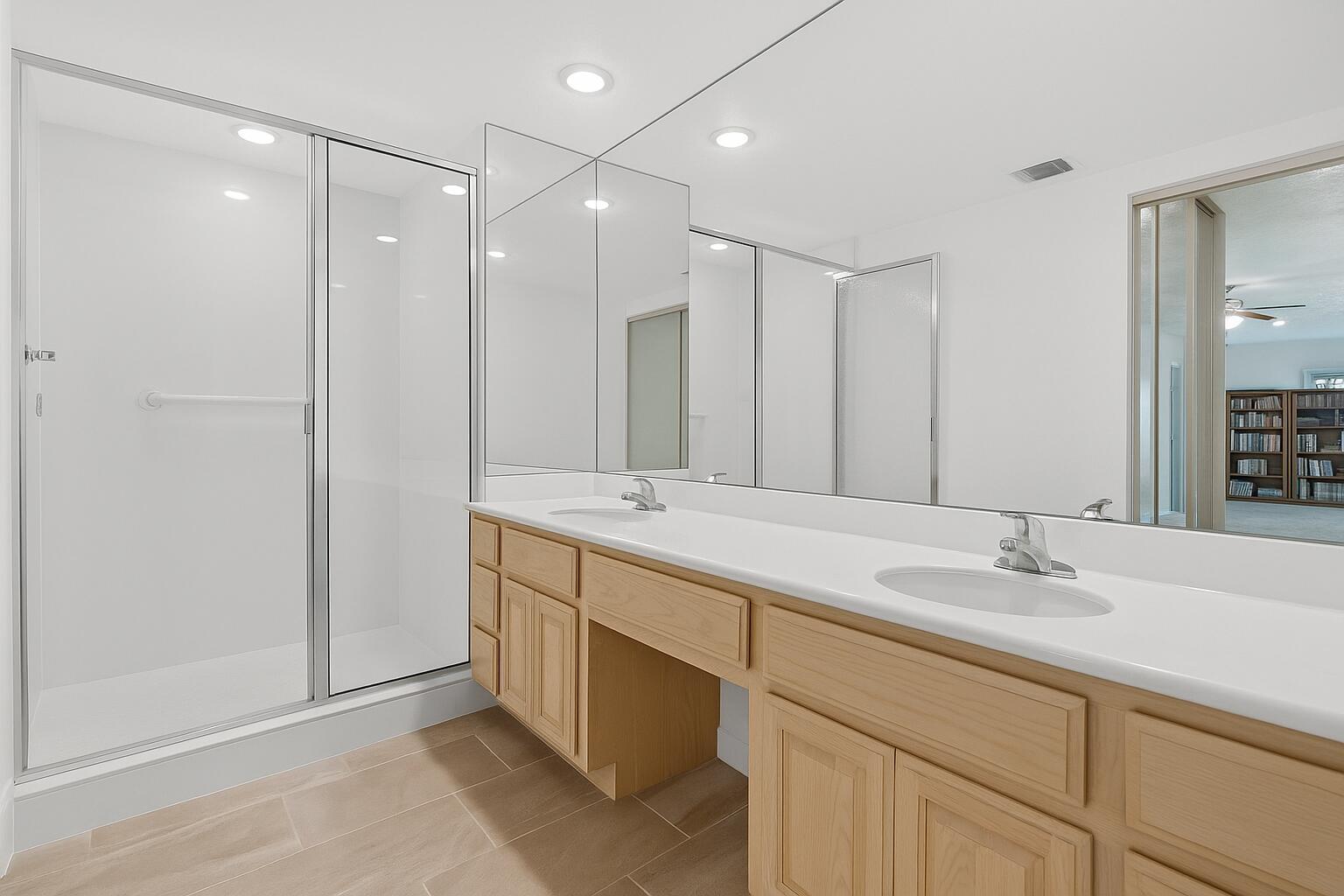 GLENWOOD TWNHS - Residential