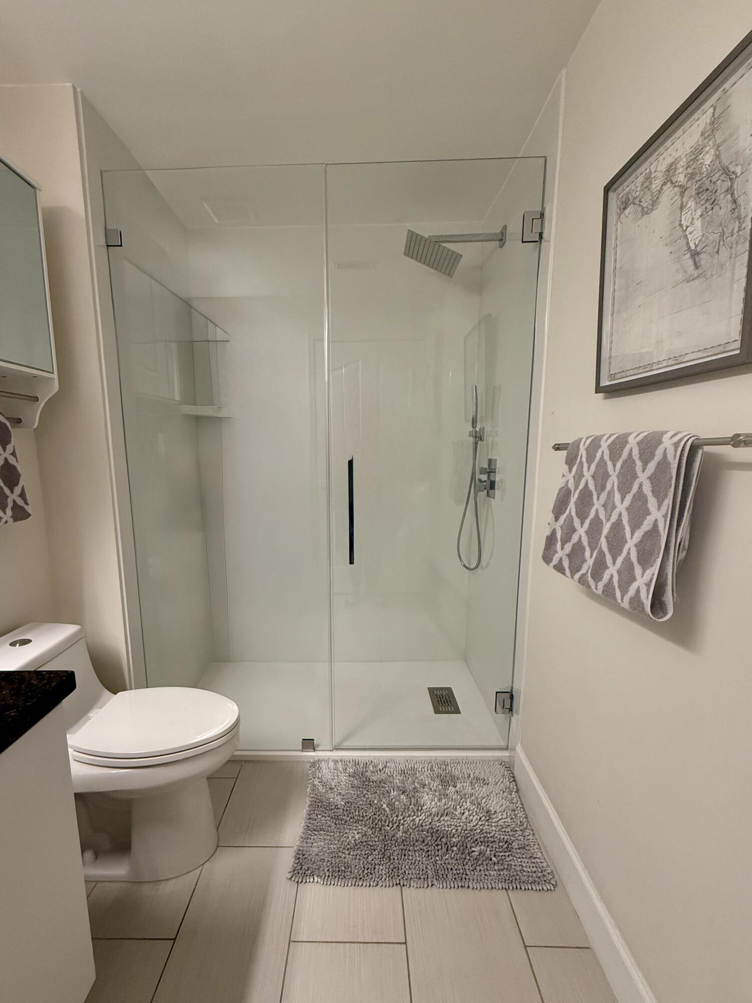 PINEAPPLE GROVE VILLAGE CONDO - Residential Lease