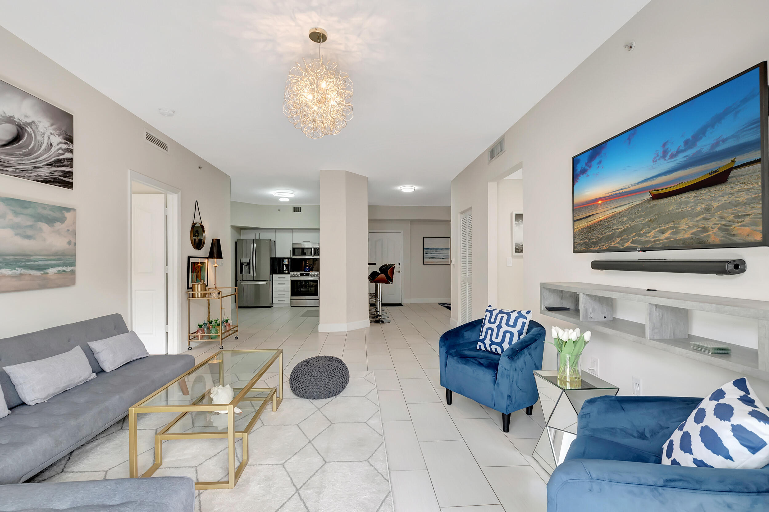 PINEAPPLE GROVE VILLAGE CONDO - Residential Lease