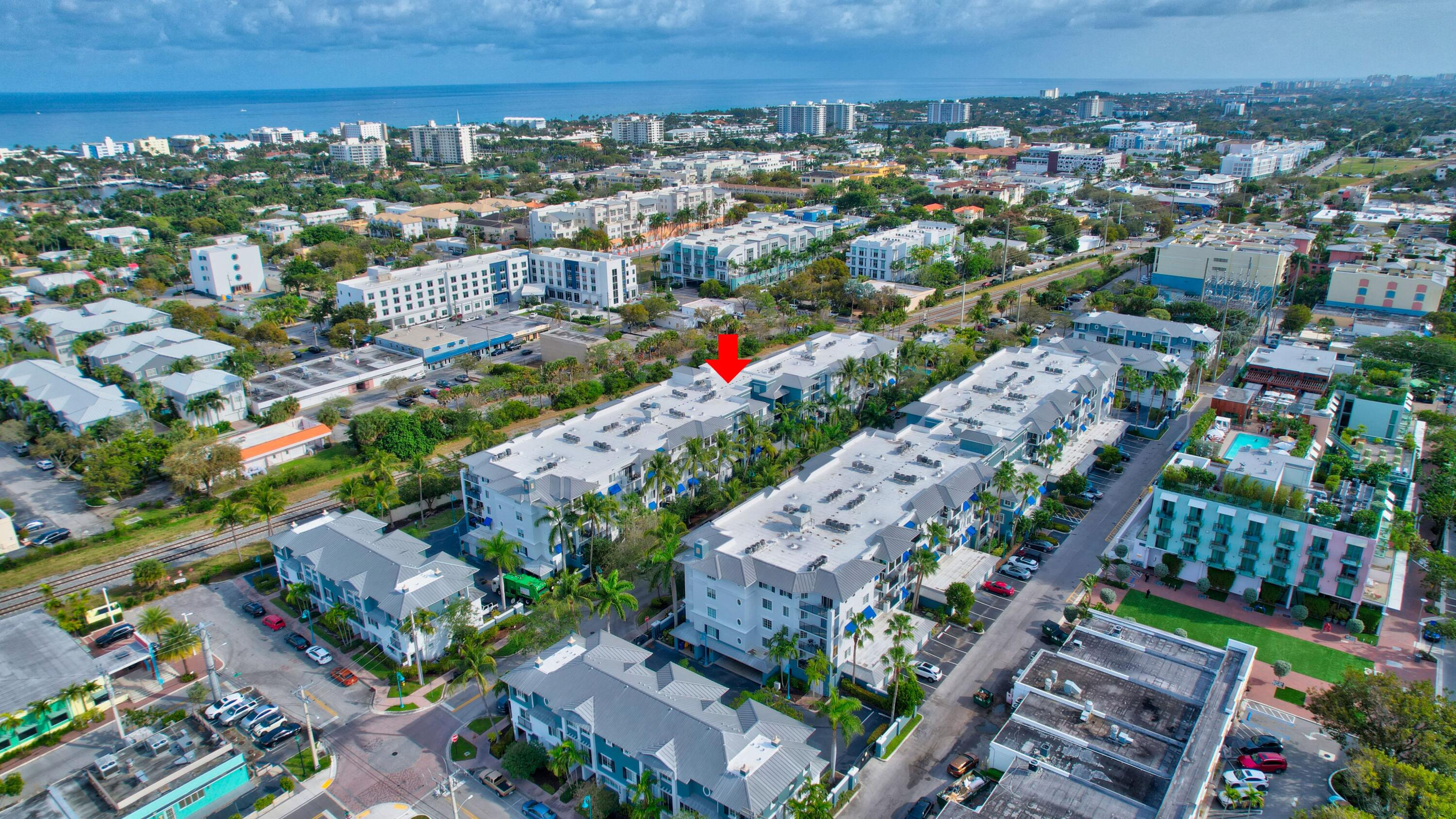 PINEAPPLE GROVE VILLAGE CONDO - Residential Lease