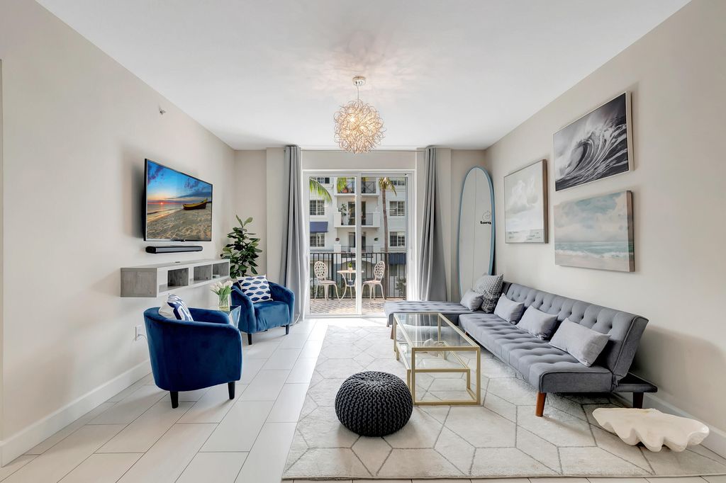 Photo of 255 NE 3rd Avenue #2304, Delray Beach, FL 33444 (MLS # R11168226)