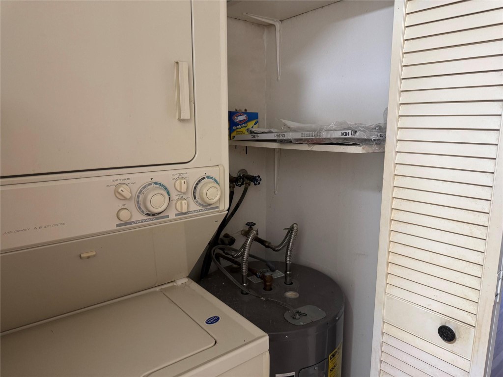 Lauderdale West Condo - Residential