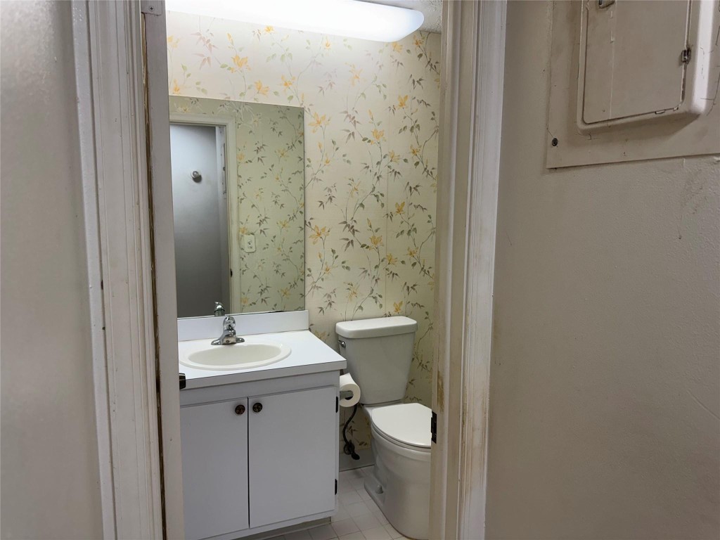 Lauderdale West Condo - Residential