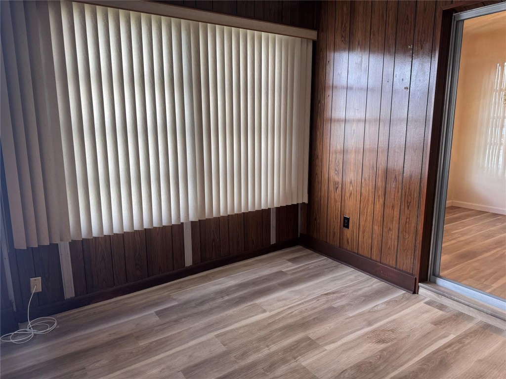 Lauderdale West Condo - Residential