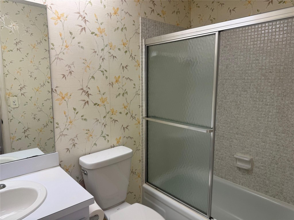 Lauderdale West Condo - Residential