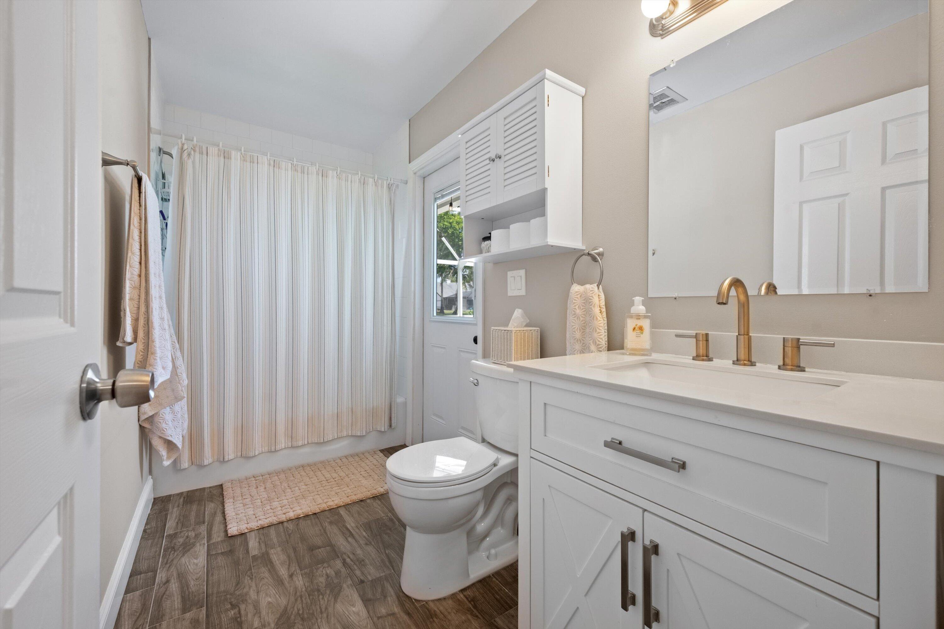 SUGAR POND MANOR OF WELLINGTON - Residential