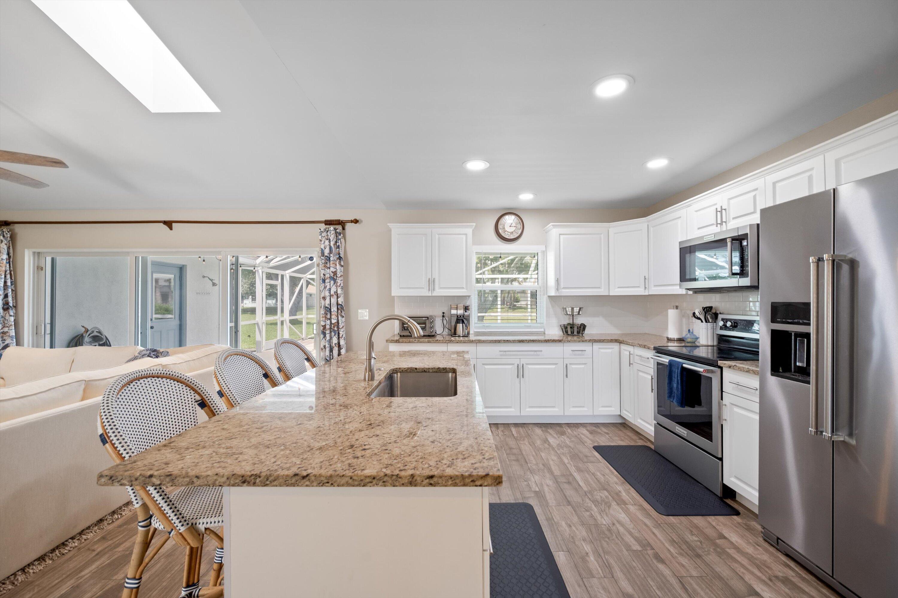 SUGAR POND MANOR OF WELLINGTON - Residential