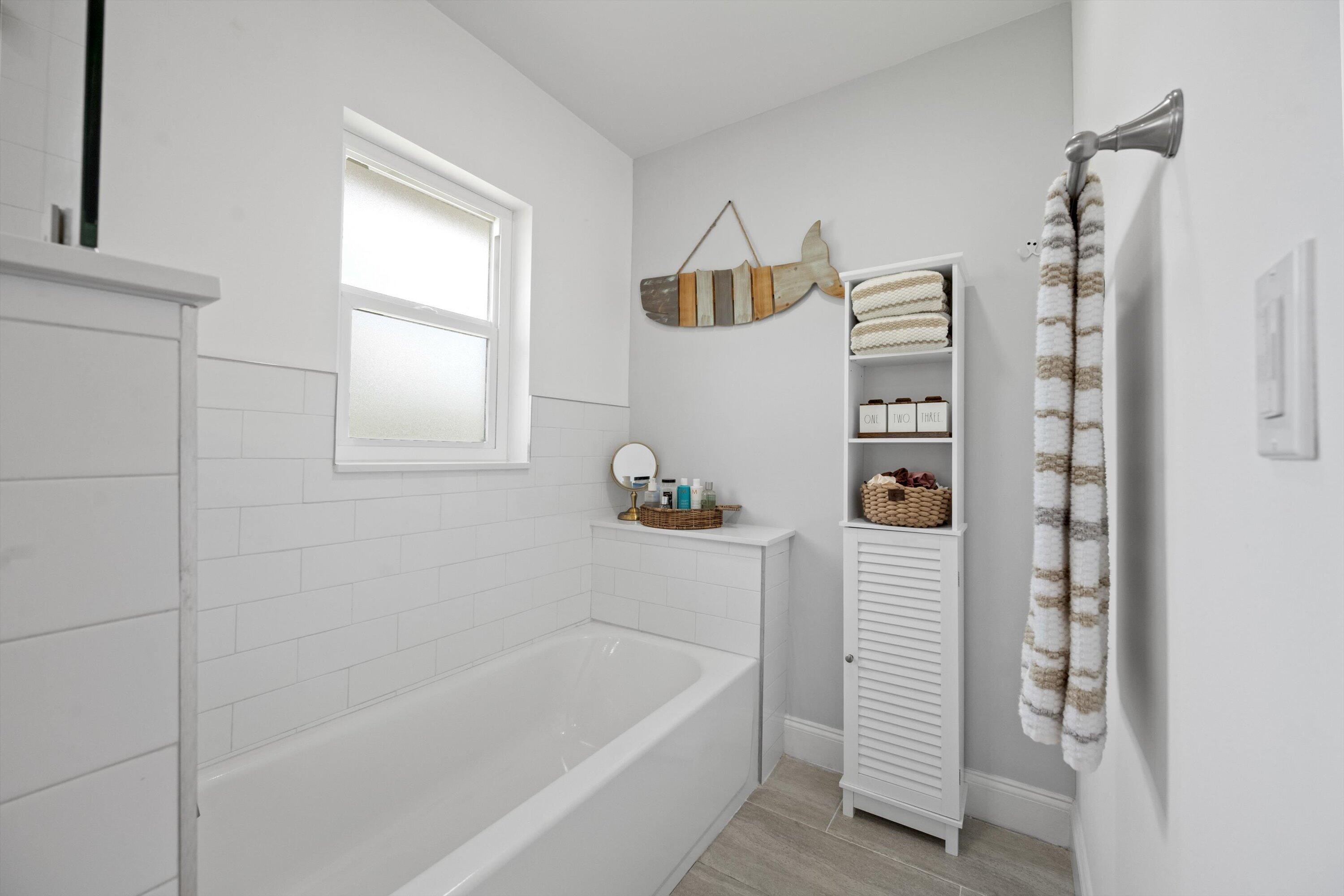 SUGAR POND MANOR OF WELLINGTON - Residential