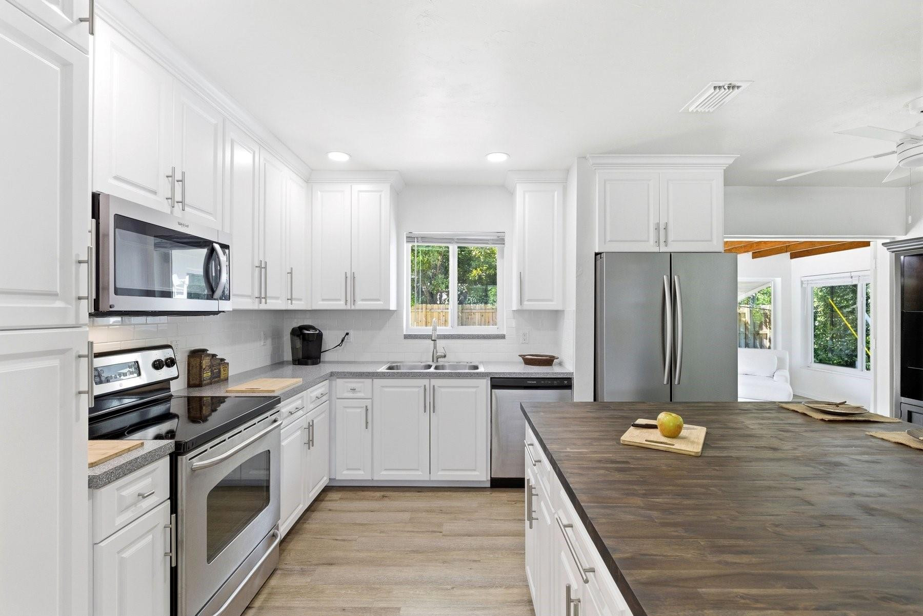 Tod Acres Country Club Se - Residential