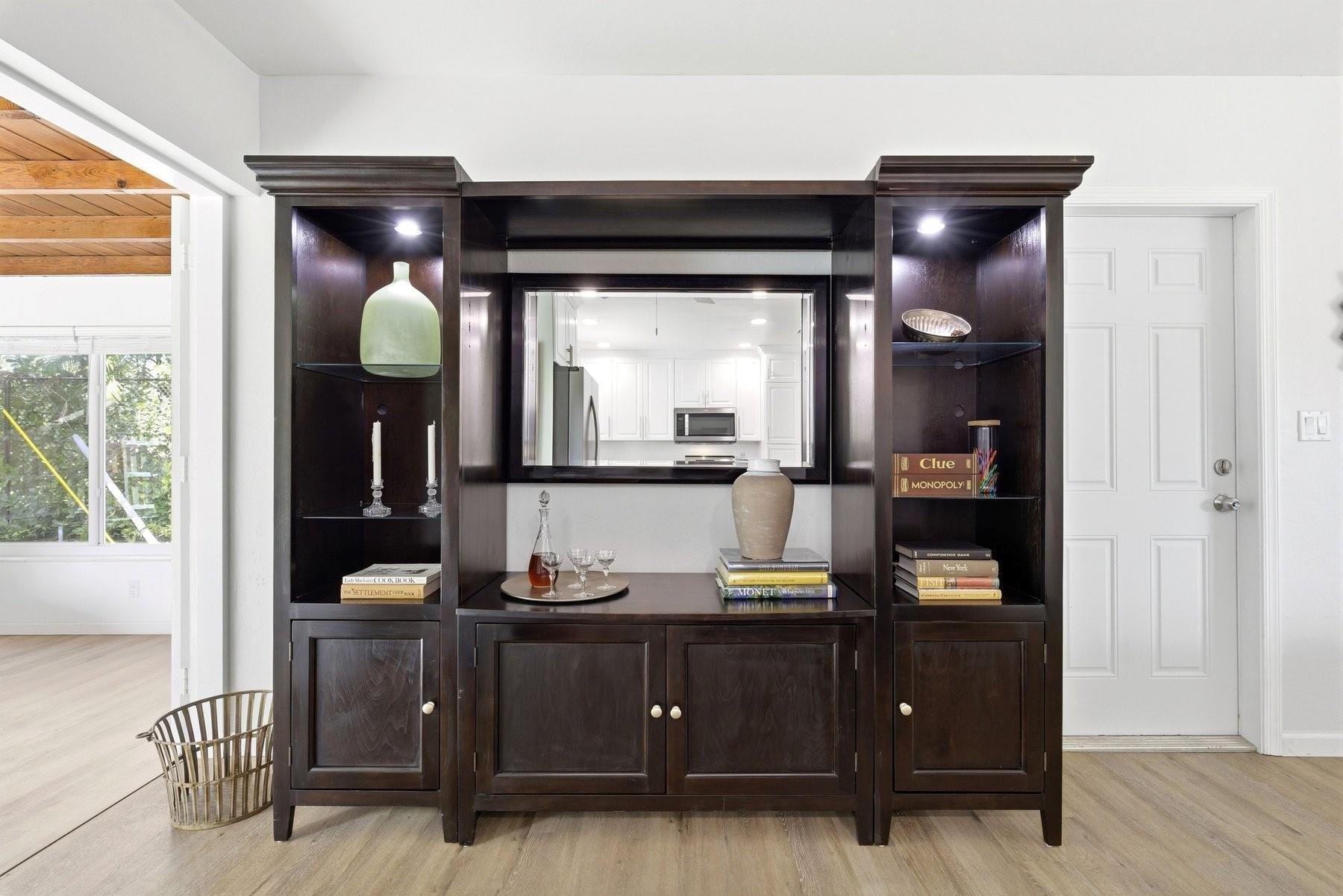 Tod Acres Country Club Se - Residential