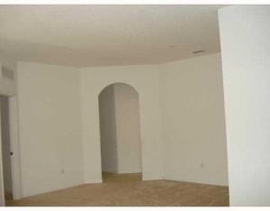 TRADITION 18 - Residential Lease