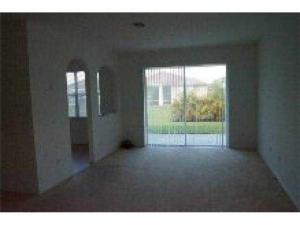 TRADITION 18 - Residential Lease