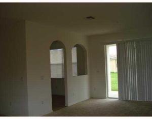 TRADITION 18 - Residential Lease