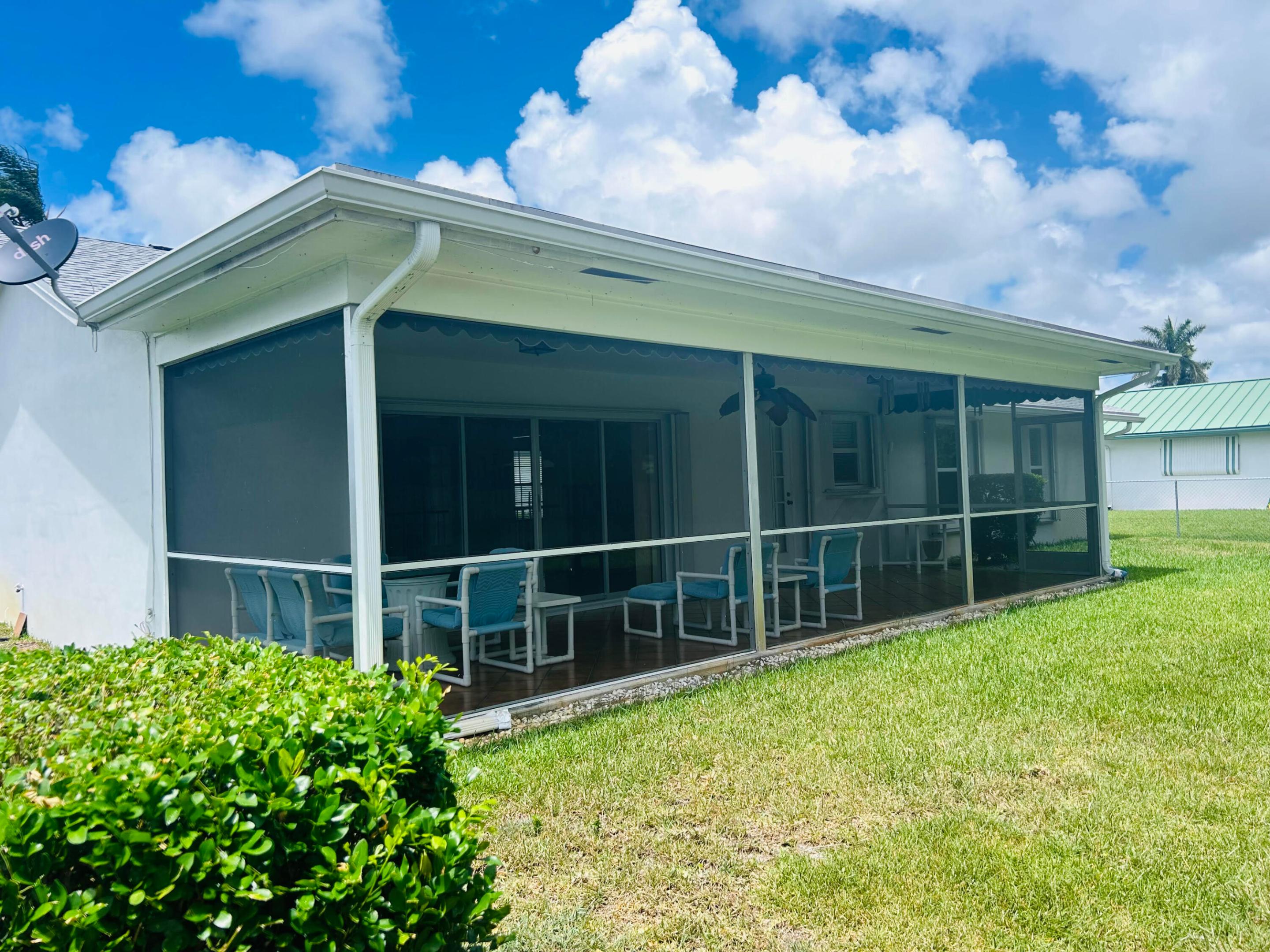 121 W Cypress Drive