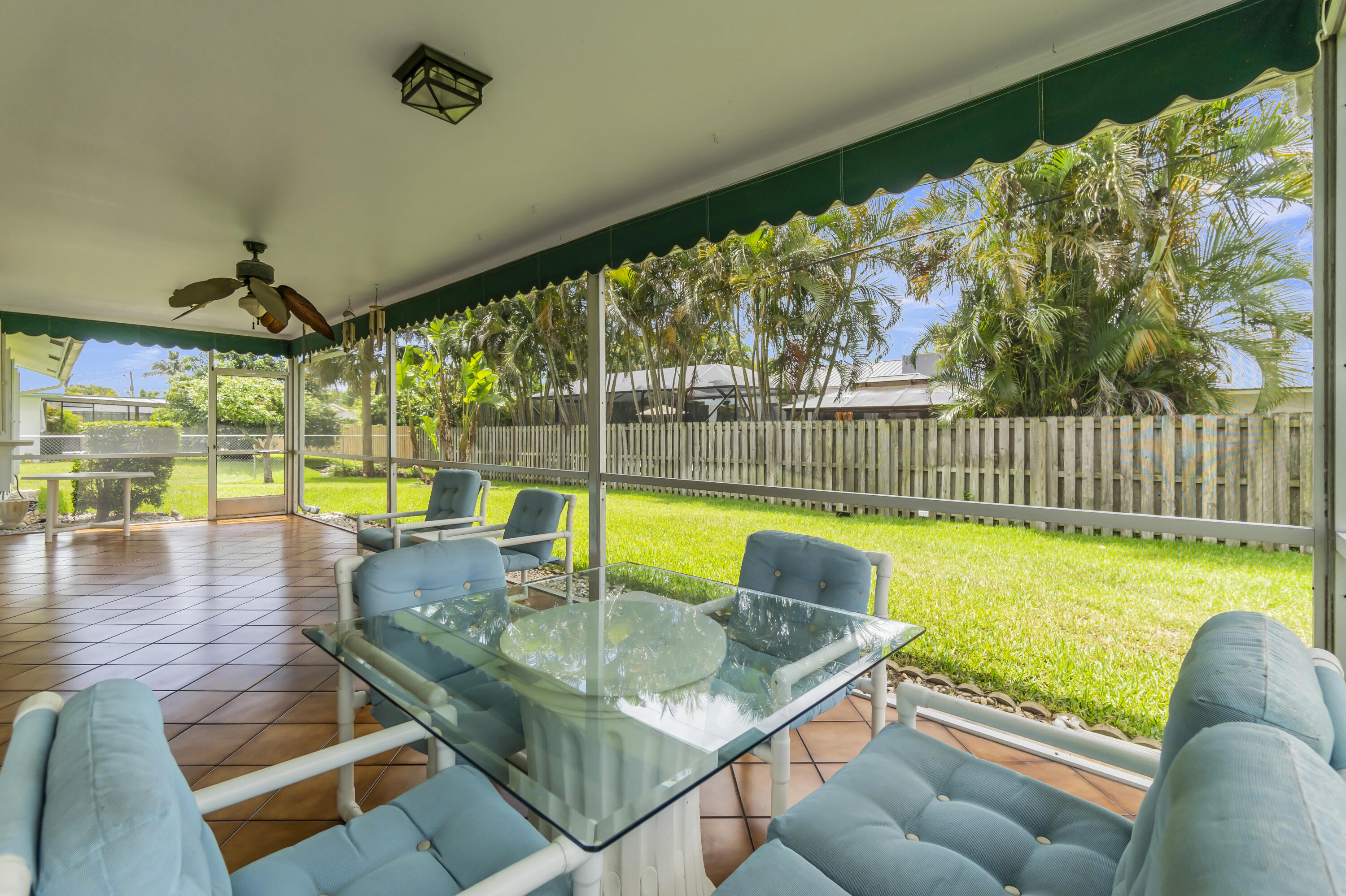 FLORIDA GARDENS 4 - Residential