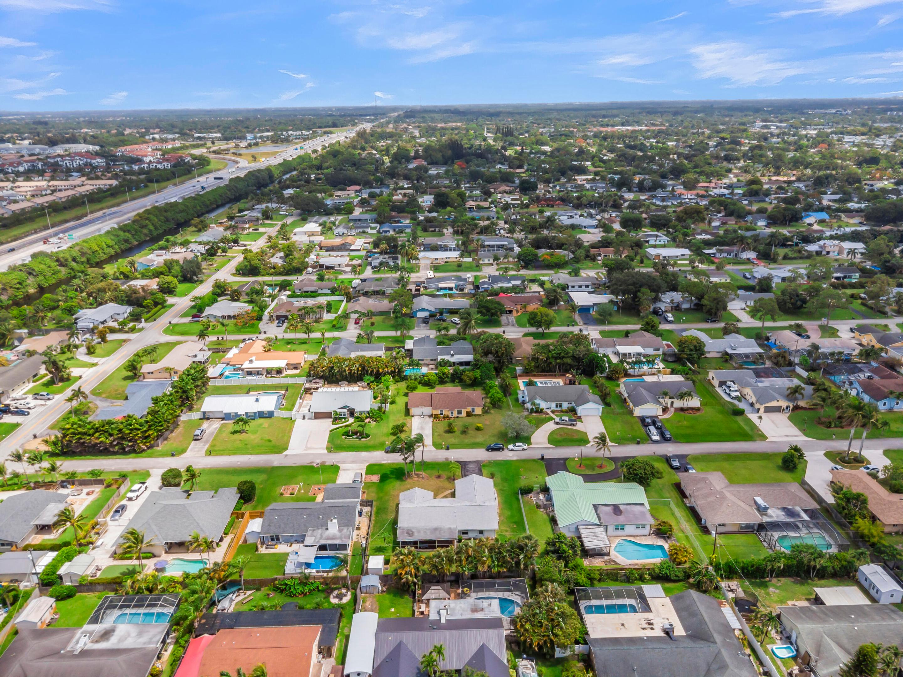 FLORIDA GARDENS 4 - Residential