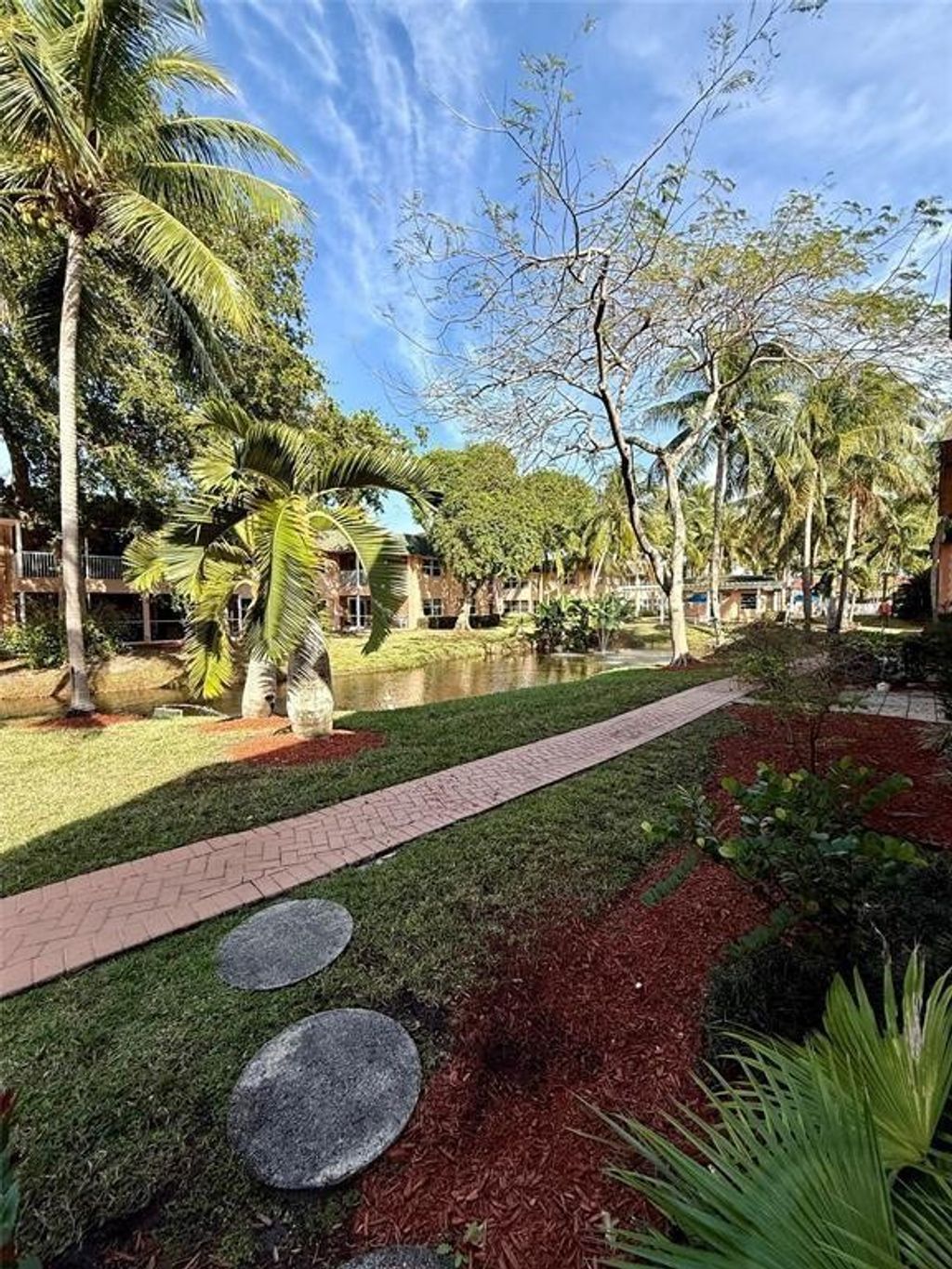 Photo of 760 SE 2nd Avenue #D112, Deerfield Beach, FL 33441 (MLS # F10540169)