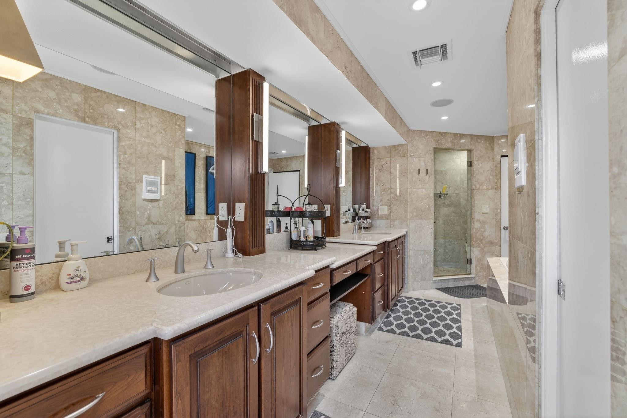 Coral Ridge Country Club - Residential