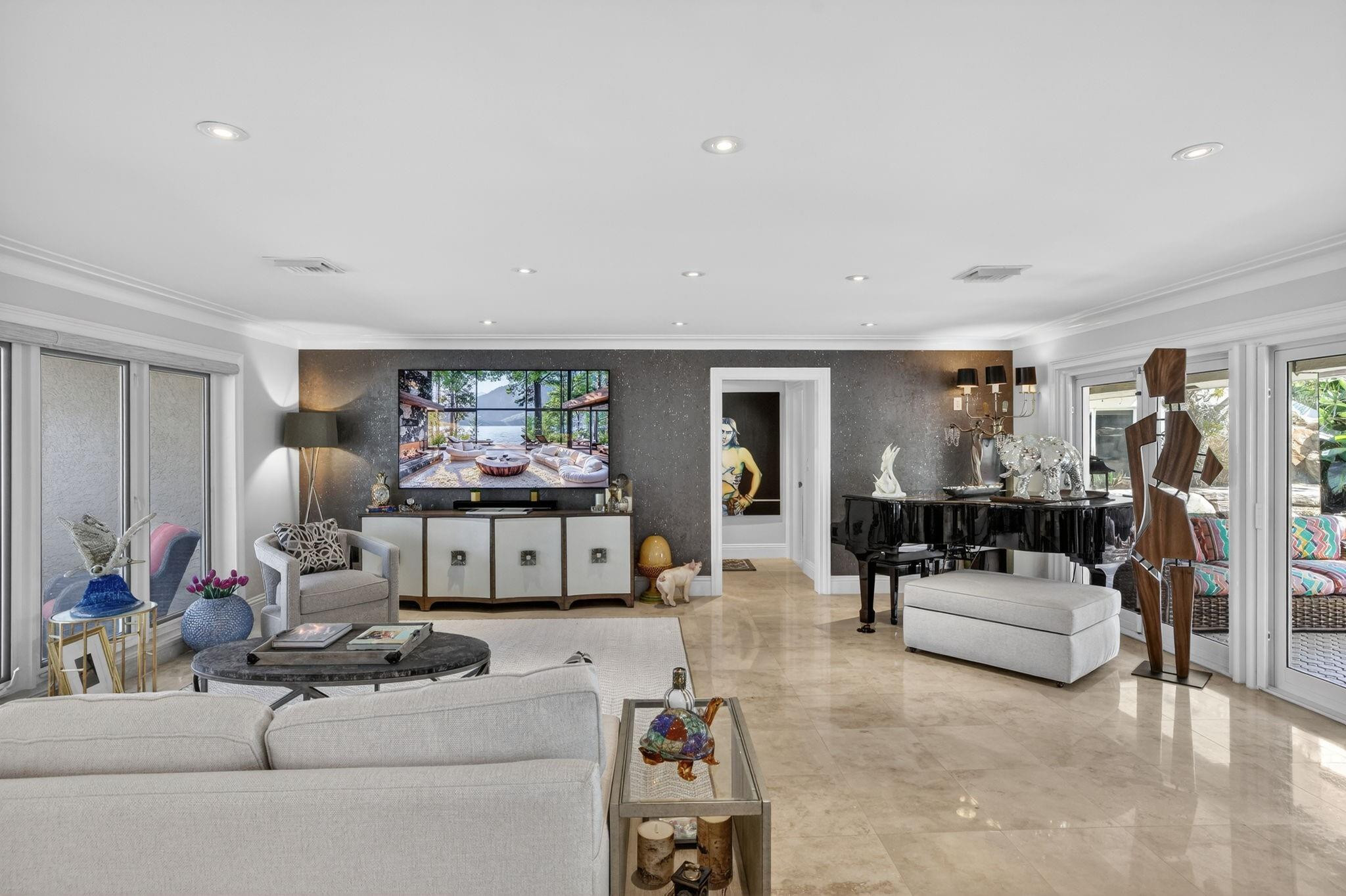 Coral Ridge Country Club - Residential