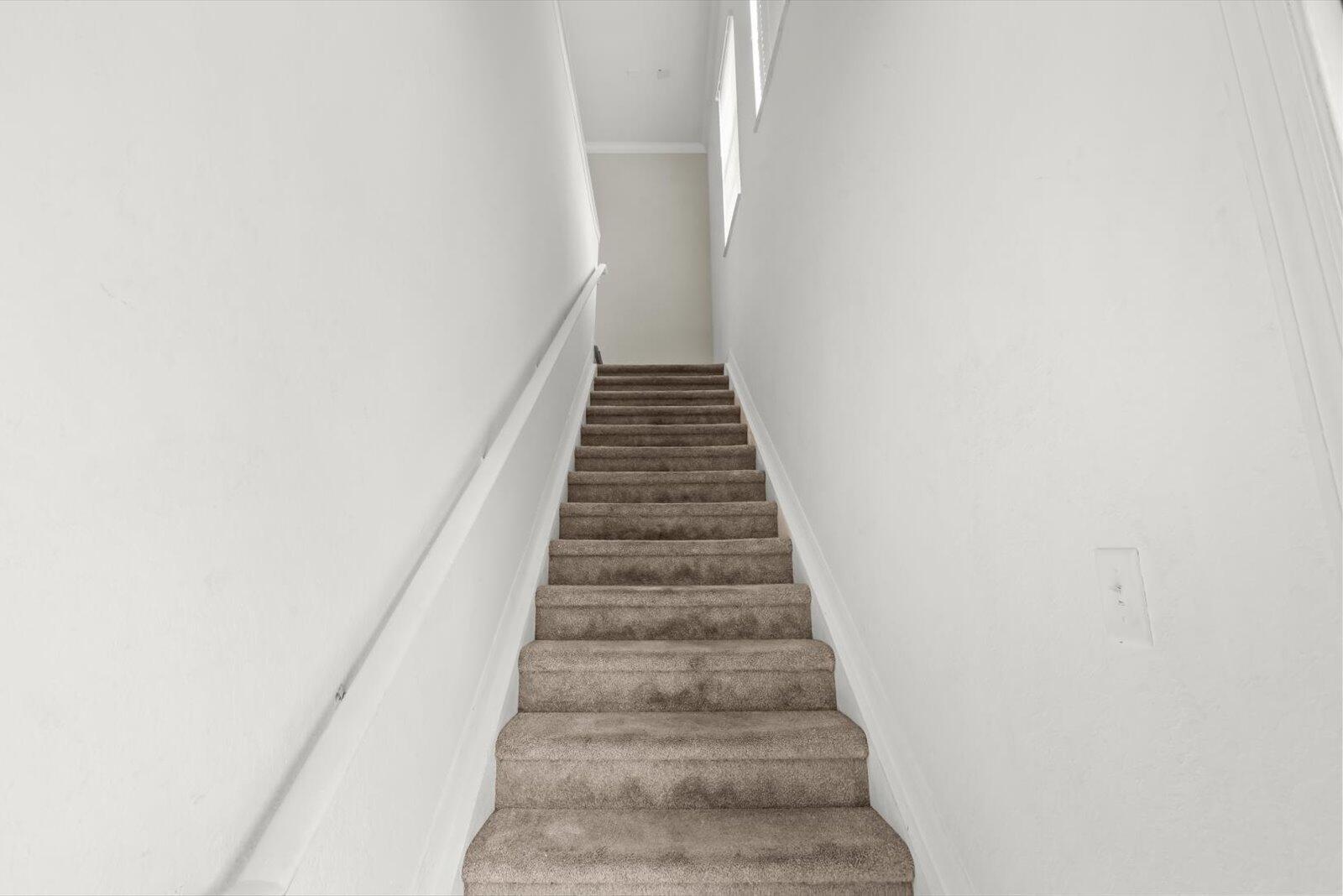 THE ESTATES AT STUART CONDO - Residential Lease
