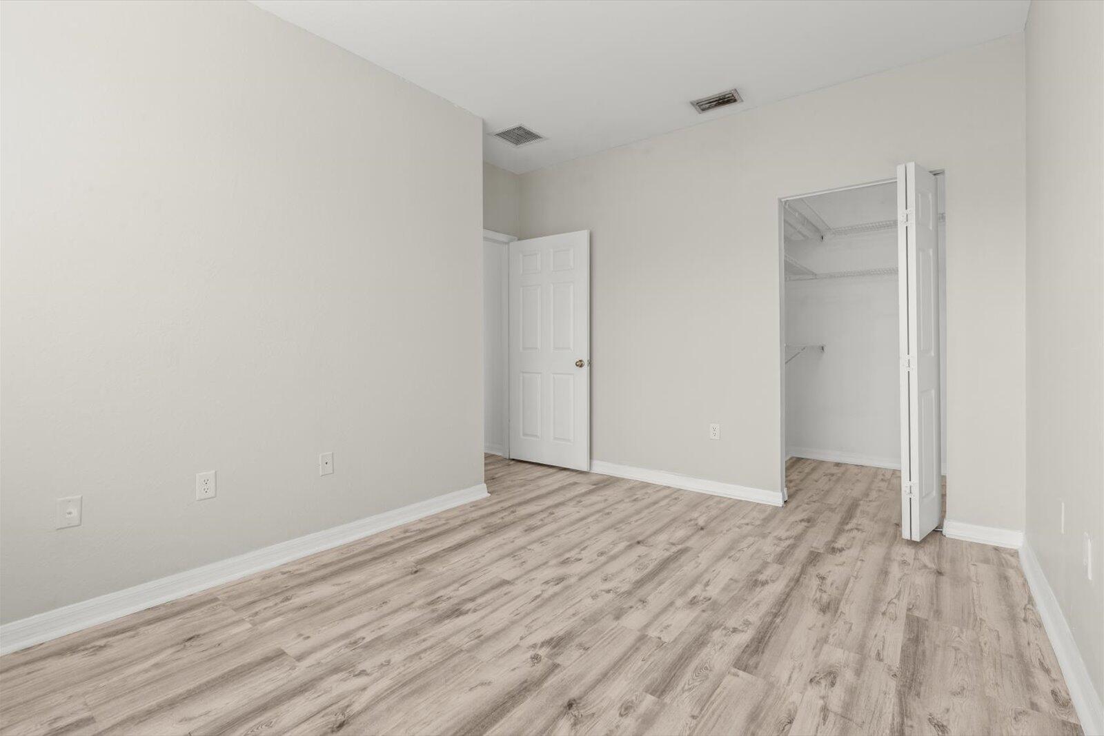 THE ESTATES AT STUART CONDO - Residential Lease