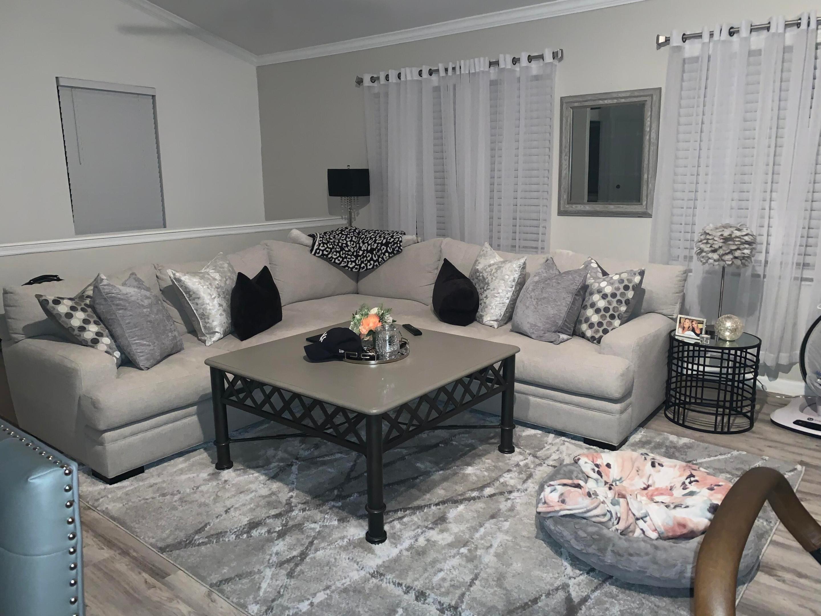 THE ESTATES AT STUART CONDO - Residential Lease