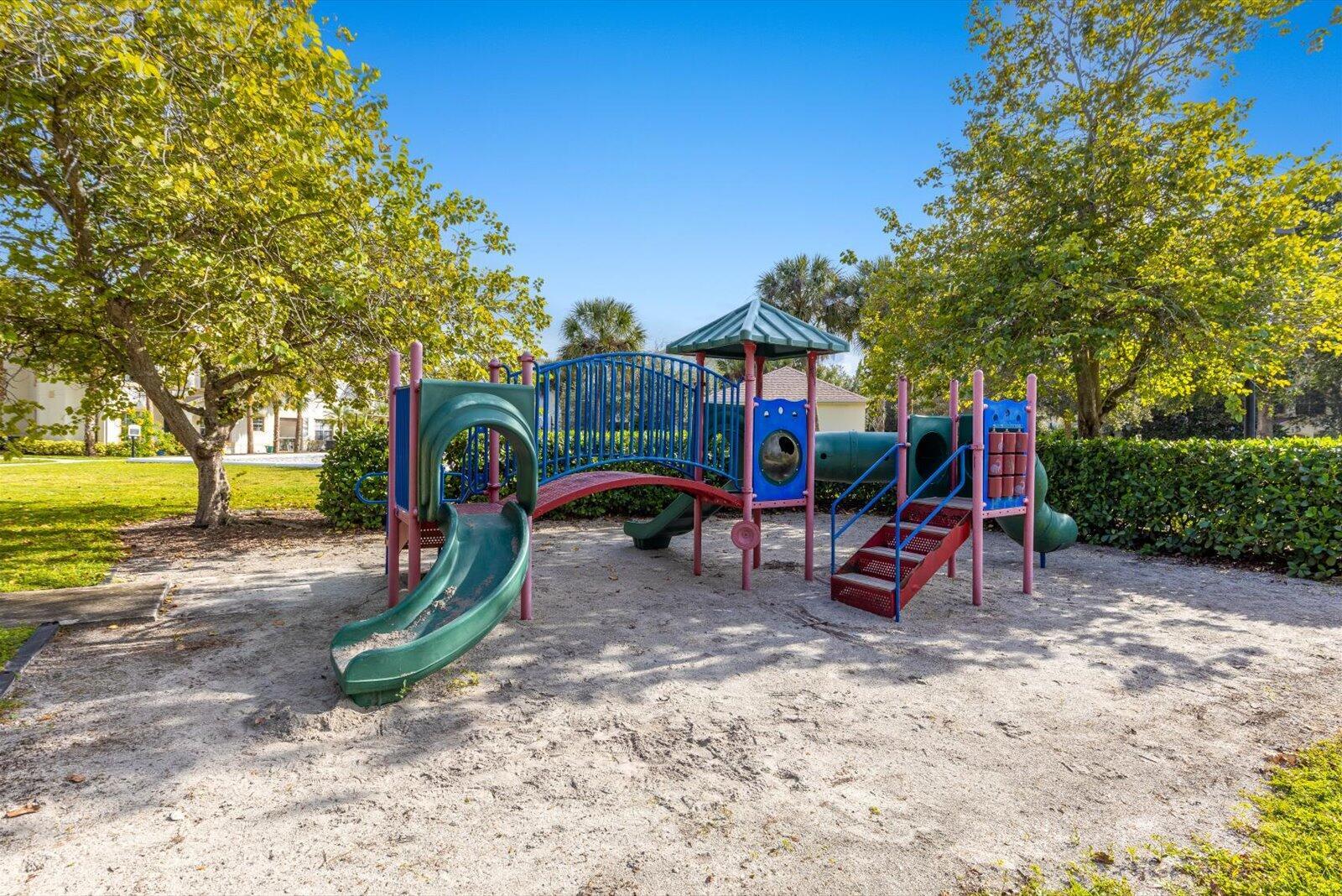 THE ESTATES AT STUART CONDO - Residential Lease