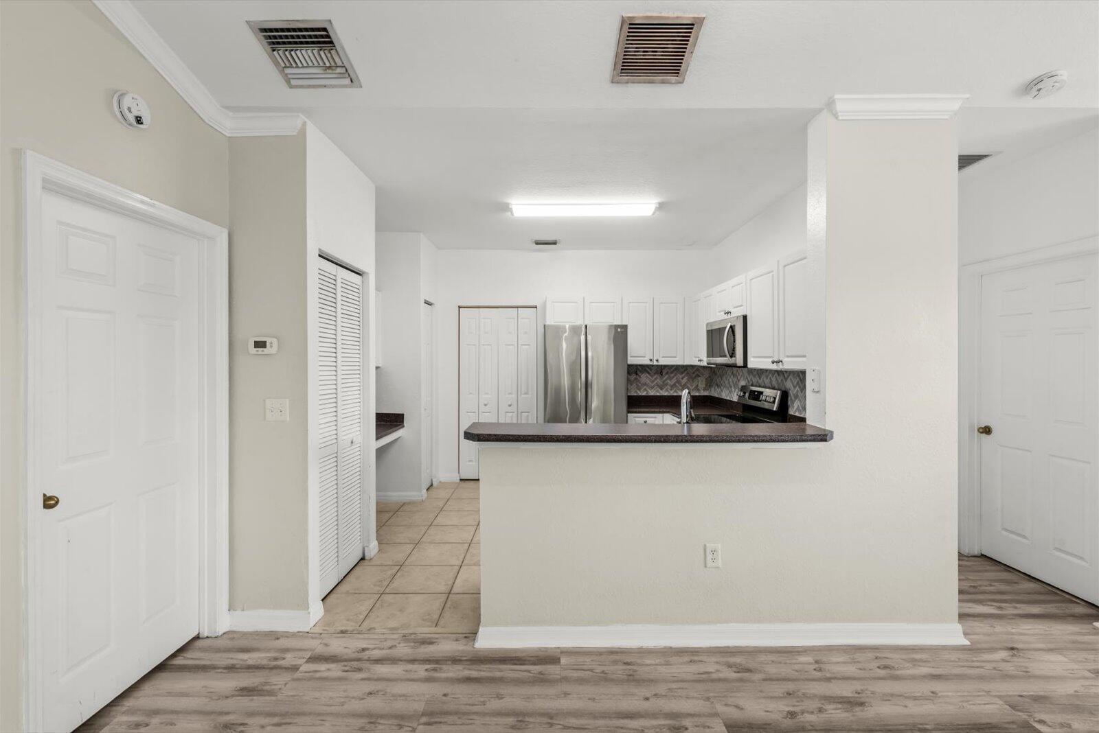 THE ESTATES AT STUART CONDO - Residential Lease