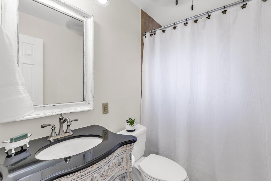 HOLIDAY CITY AT BOCA RATON SEC 3 - Residential