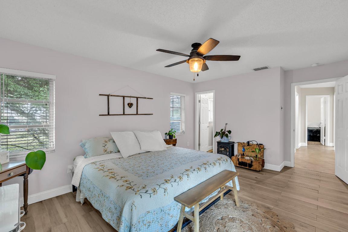 HOLIDAY CITY AT BOCA RATON SEC 3 - Residential