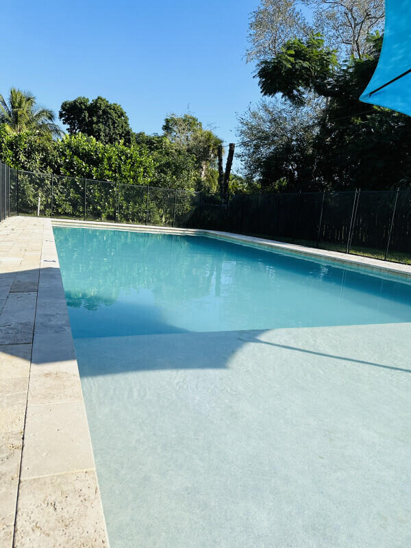 PALM BEACH FARMS CO 10 - Residential Lease