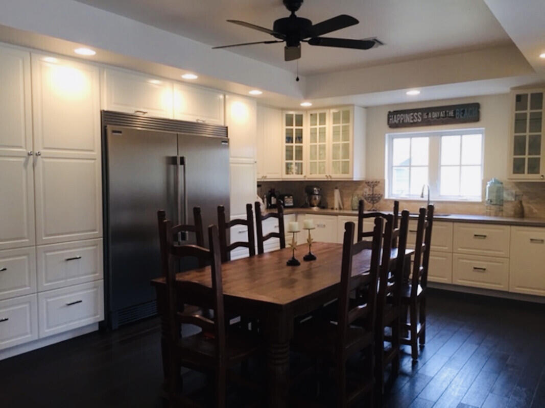 PALM BEACH FARMS CO 10 - Residential Lease