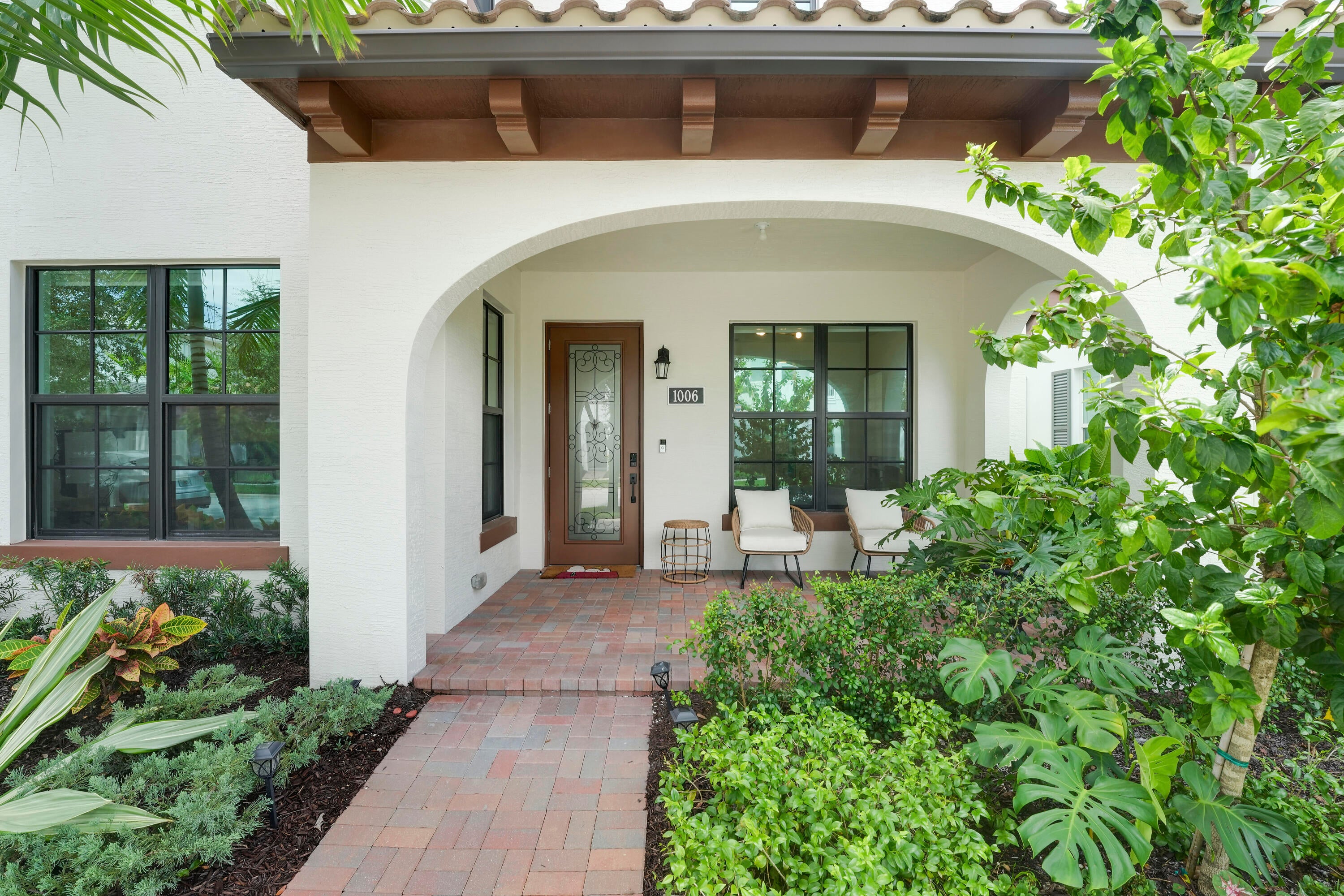 1006 FAULKNER Terrace