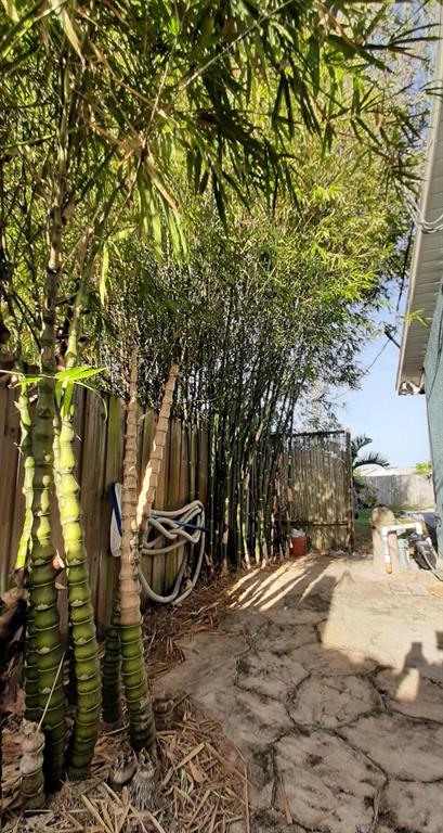 PORT SAINT LUCIE SECTION 10 - Residential