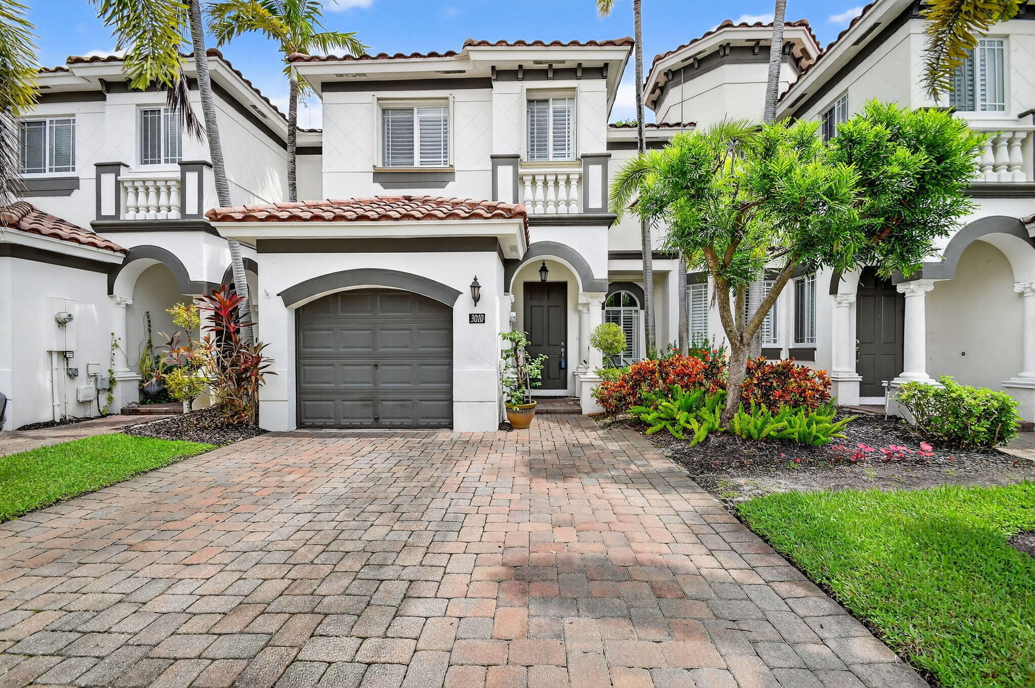 Boynton Beach, Florida 33435, United States, 3 Bedrooms Bedrooms, ,3 BathroomsBathrooms,Residential,Active,207911